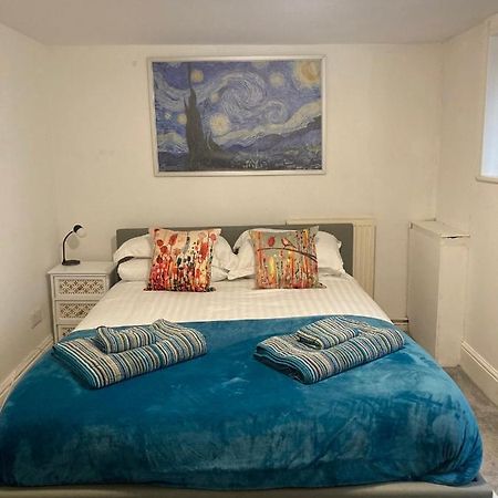 Garden Flat In The Heart Of Southsea Apartment Portsmouth Ngoại thất bức ảnh