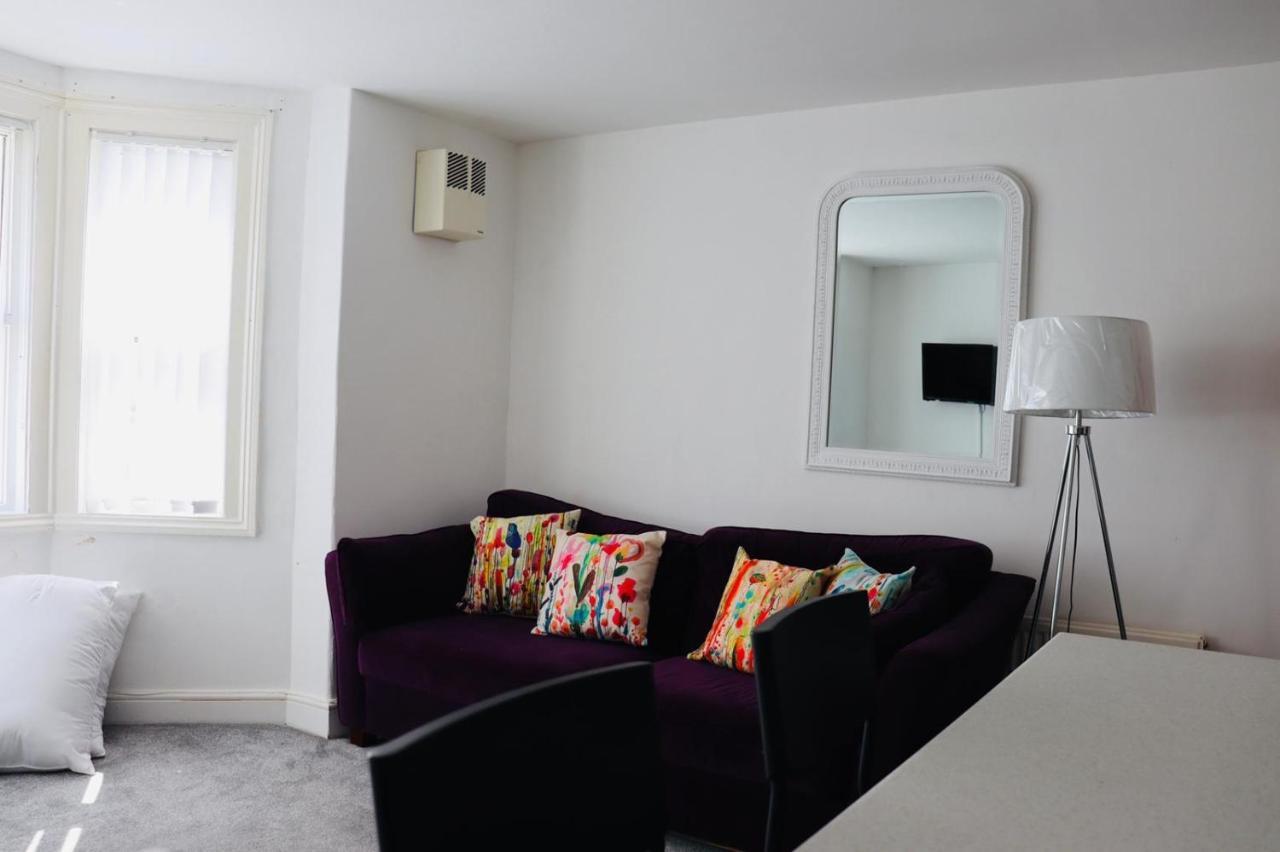 Garden Flat In The Heart Of Southsea Apartment Portsmouth Ngoại thất bức ảnh
